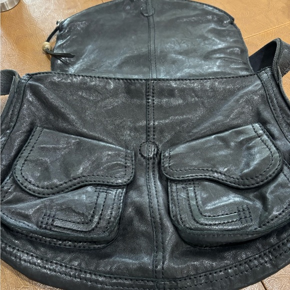 Lucky Brand Black Leather STASH shoulder bag - Picture 3 of 15
